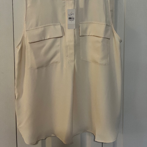 Loft Sleeveless Shell - Picture 2 of 4